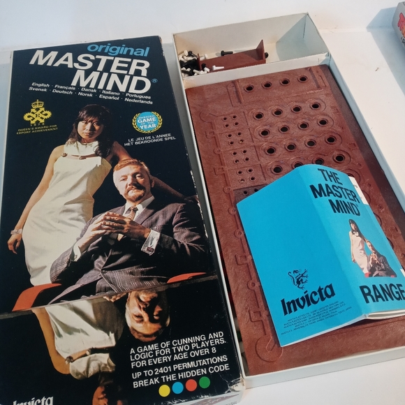 Lot of 4 Vintage Board Games Magic Trick Masterminds Word Rummy Tic Tac Toe Fun - Picture 12 of 13